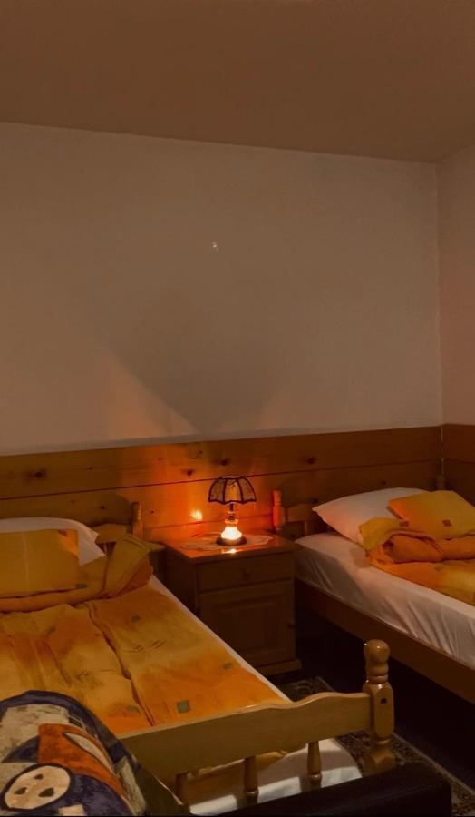 Bed And Breakfast Vila Lala Jahorina Exterior foto